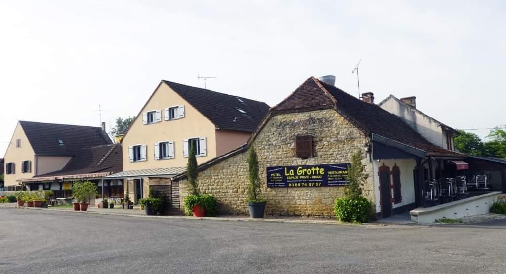 Hotel La Grotte Sagy  Exterior foto